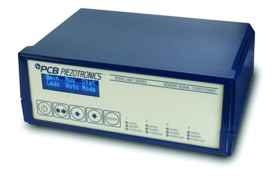 482C16 | 4채널, ICP® 가속도계 증폭기 출력 ±10V, RS-232